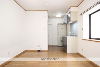 マノワール木山[1R/19.67m2]のリビング・居間