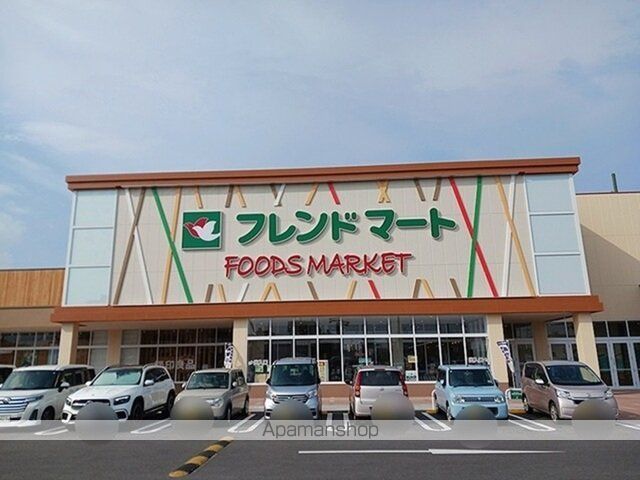 スリーズIの周辺写真