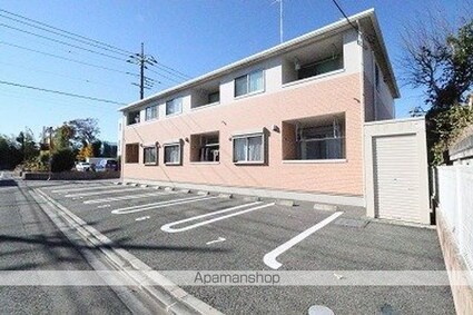 レ・セーナ[1LDK/50.22m2]の駐車場