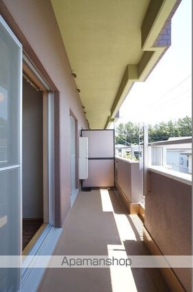 ＬＵＭＩＵＳ　ＳＡＮＡＲＵＤＡＩ[2SLDK/77.04m2]のバルコニー