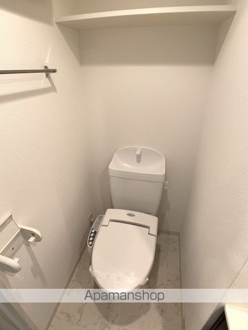 ドゥーエ江坂IIIの内装写真