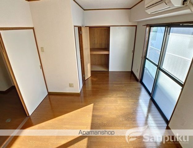 第五正田ビルの内装写真