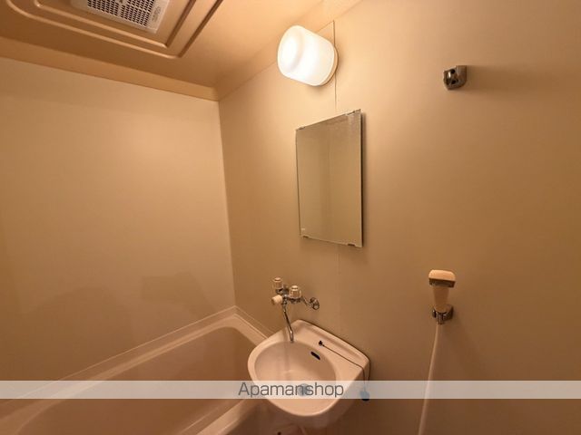 郡津金森マンションの内装写真