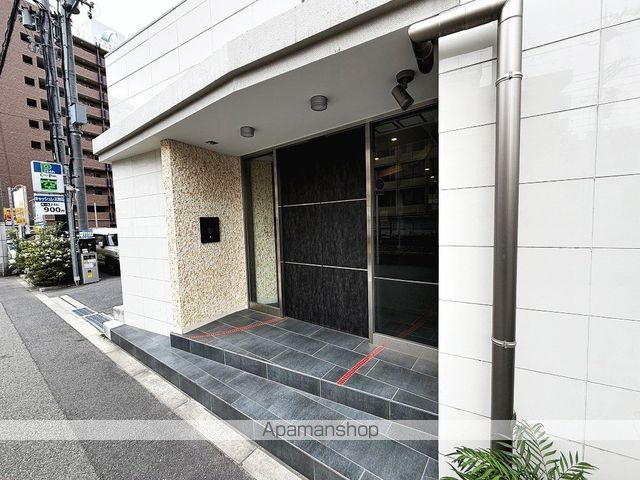 セレニテ西中島アリア弐番館の玄関写真