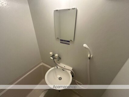 レオパレスエスポワール　Ⅱ[1K/21.81m2]のリビング・居間2