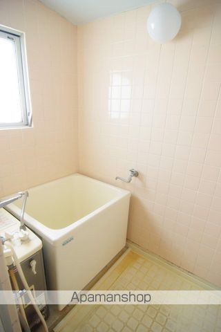 棚尾マンションの内装写真