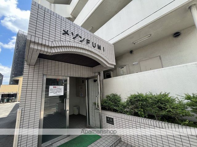 メゾンFUMIの玄関写真