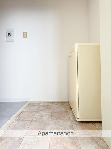 マンション紫尾の内装写真