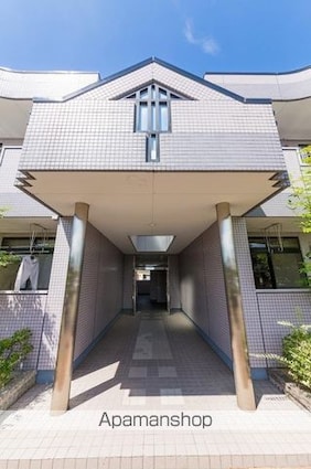 ルミナス５５[3LDK/67.26m2]のエントランス