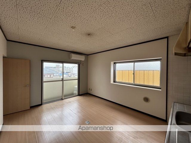 メゾン江波東の内装写真