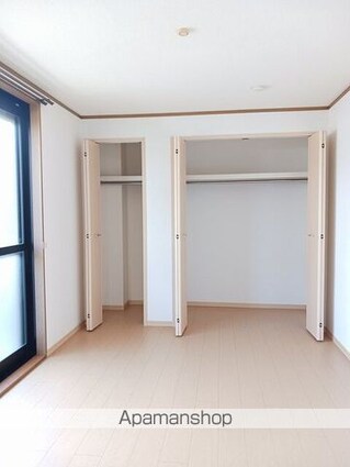 ハイランドキャッスル[3LDK/67.26m2]の収納