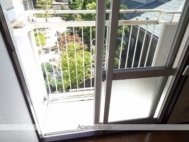アトム1の内装写真