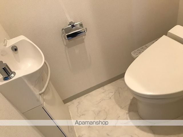 レジディア中落合C棟の内装写真
