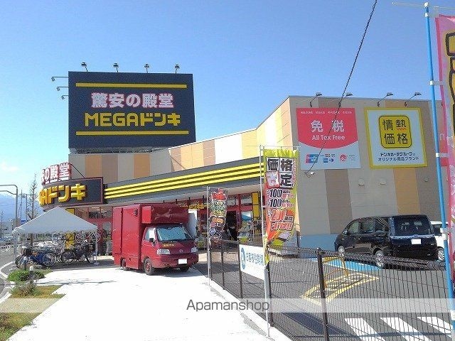 ヒカルサ甲府国母　イースト[1LDK/38.52m2]の周辺1