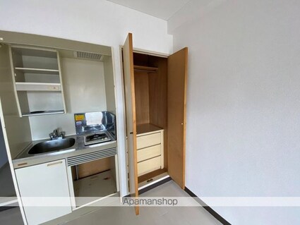 ダイアパレス皆実町[1R/18.09m2]の収納