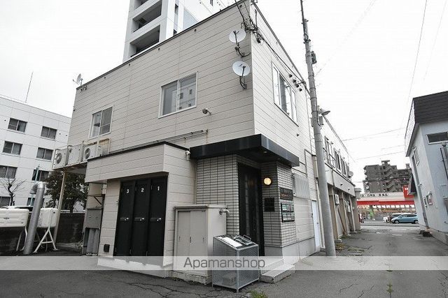 中商マンションの外観写真