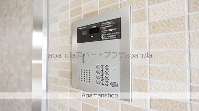西武鉄道新宿線 本川越駅 徒歩7分 3階建 築14年の玄関写真