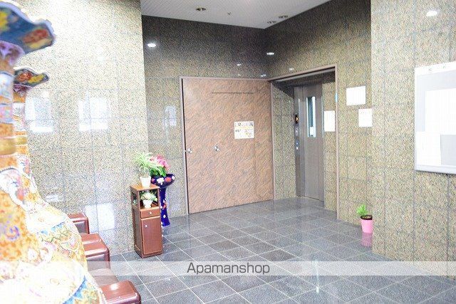 湘南パールの内装写真