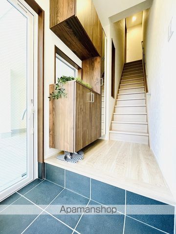 大人が楽しむガレージハウス守口桃町の内装写真