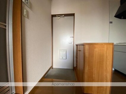 クレイドル松原[1DK/27m2]の玄関