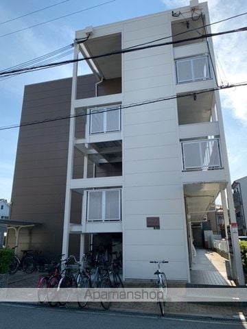 レオパレスさかえの外観写真