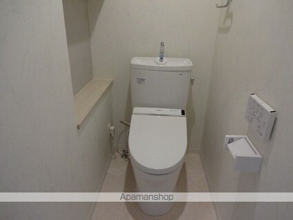 クレドール南川添[1LDK/50.2m2]のトイレ