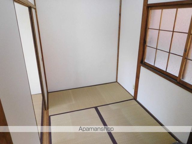大宮開町貸家6ー1の内装写真