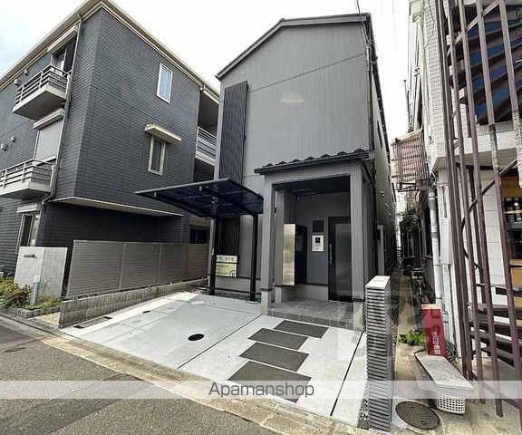 NEST冷泉町の外観写真