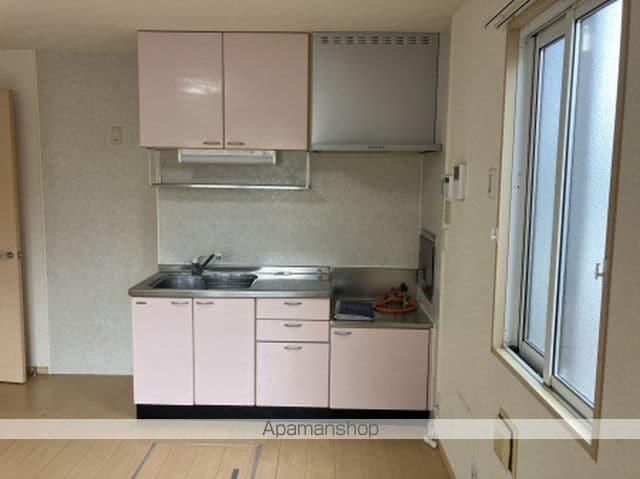 リビングタウン山形南 Bの内装写真