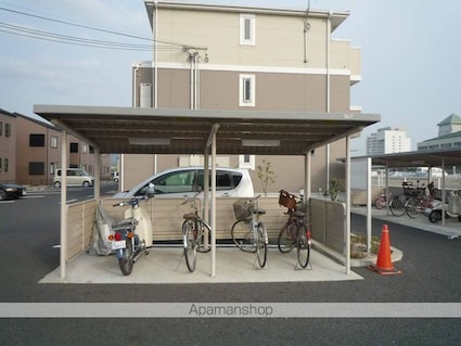 シンシア[2LDK/66.34m2]の共用部1