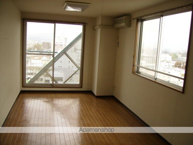 プランドール内山下の内装写真