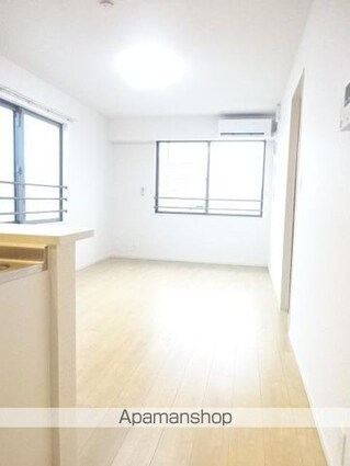 ヒルズ・コート[1LDK/59.21m2]のリビング・居間