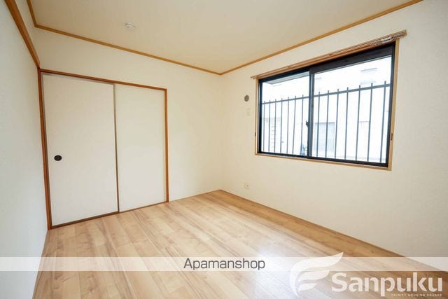 ステーションハウス久米III A棟の内装写真