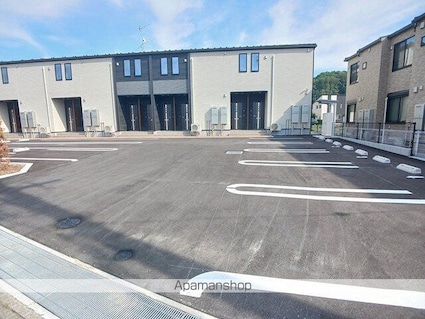 クラッソ[1LDK/50.14m2]の駐車場