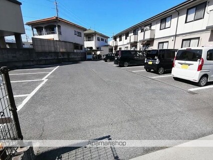 コスモス・ガーデン[2LDK/55.2m2]の駐車場