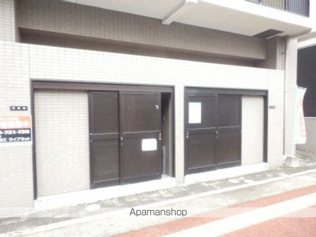 【福岡市中央区渡辺通のマンションの写真】