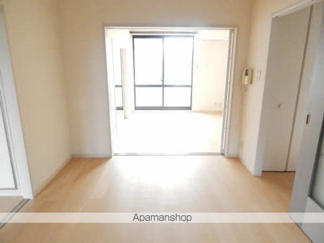 クレスコート関園 A棟の内装写真