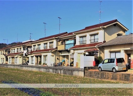 北斎院古川テラスハウスＡ[4DK/86.39m2]の外観3