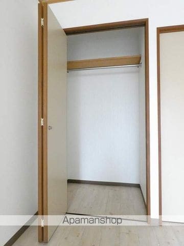 アーバン上荒田の内装写真