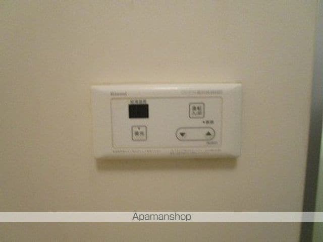 コアロード鷹ヶ峯の内装写真