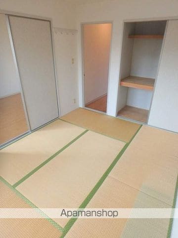 シャーメゾン城元B棟の内装写真