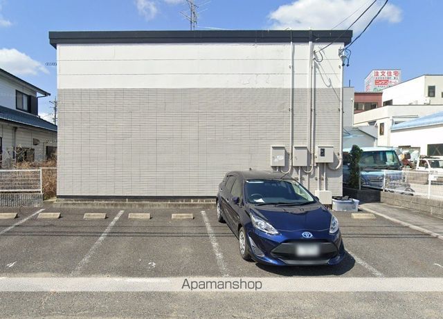 レオパレスシャトーの外観写真