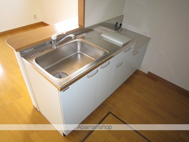 ルネス荒木二番館の内装写真