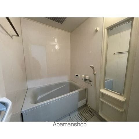 ロイヤル芝原南館の内装写真