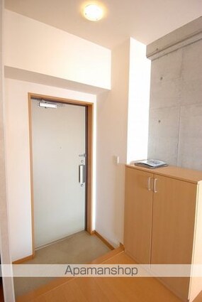 ひまわりやなべ[1LDK/45.62m2]の玄関