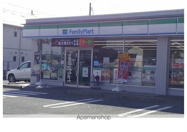 シャン・ド・ポワールの周辺写真