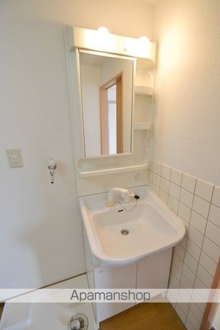 オーランド富田町の内装写真