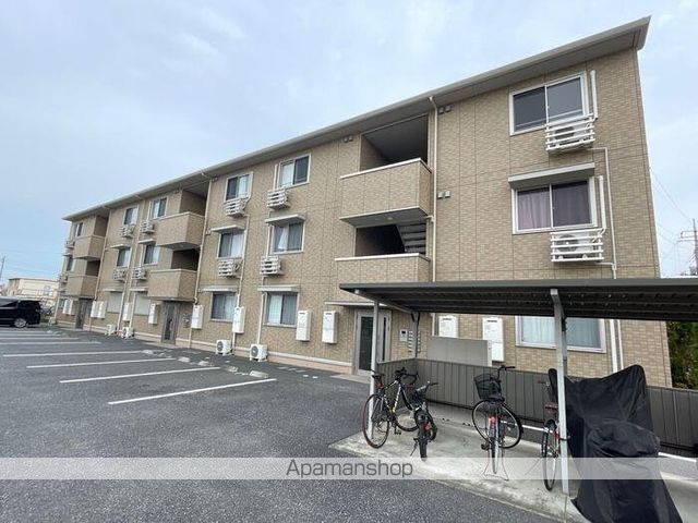 レーブ中泉の玄関写真