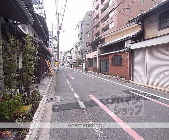 COMFORZA有隣の外観写真