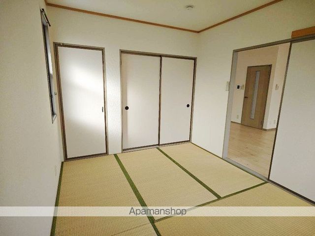 リッツハウス森松 B棟の内装写真